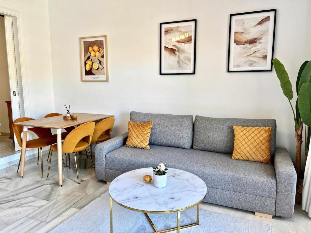 797 Holiday Rentals- Apartamento En Hotel Sunset Beach Frente Al Mar Benalmadena Exterior photo